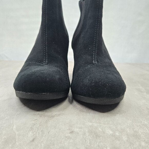 Toms Ankle Wedge Boots Sz 6 Black Suede Minimalist Casual Desert Chelsea Booties - Picture 3 of 10